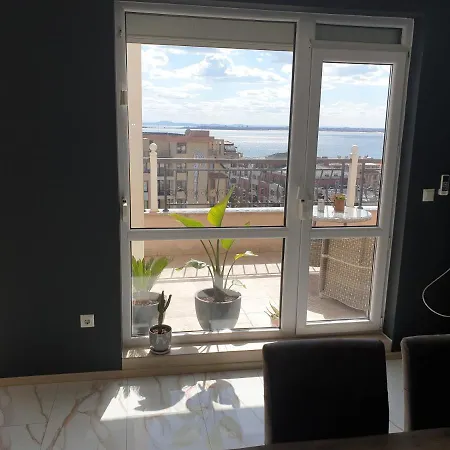 Grand Sea View Penthouse Apartment